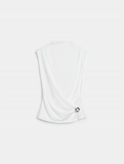 FemAttireMo: Empowering Your Style and Confidence